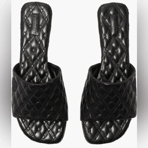 Burberry Quilted Slide Sandal. Ladies 8.5 - Picture 4 of 16